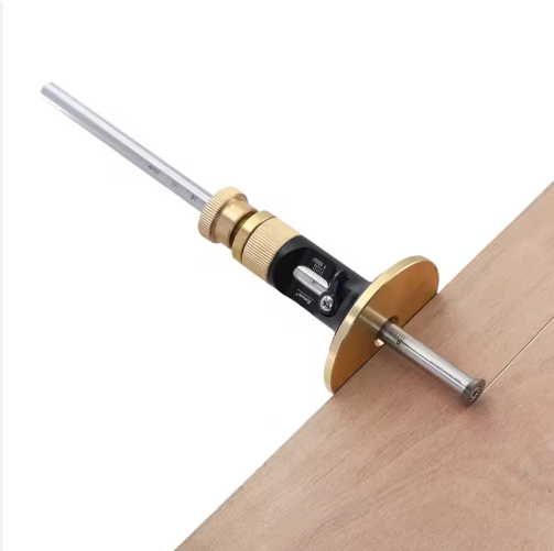 Woodworking Industries - Industriale micro-regolabile lavorazione del legno europea