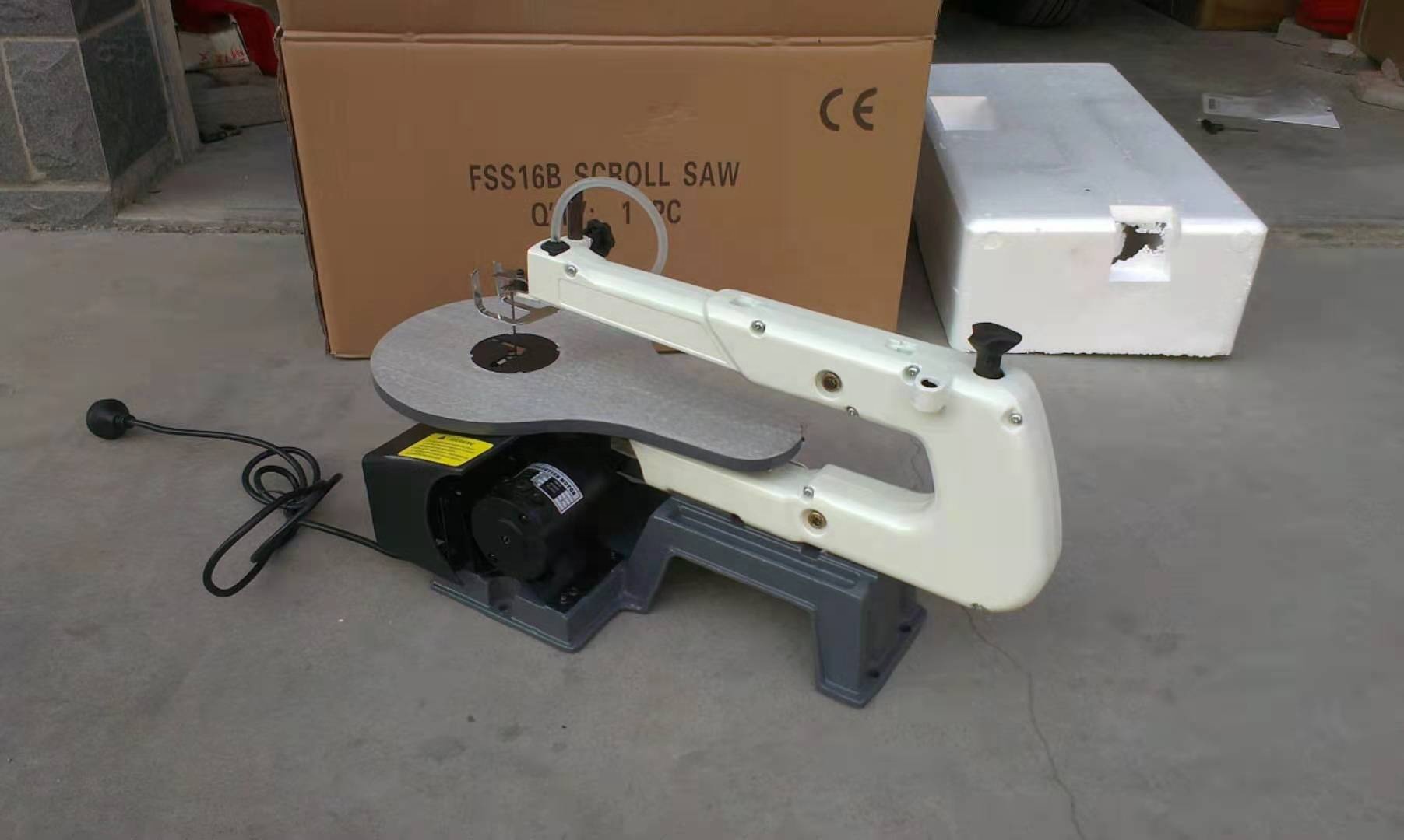 Taglio del legno Desktop indus - Woodworking Industries recensione e prezzo